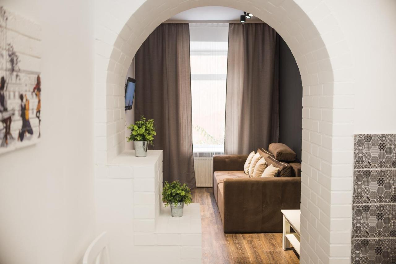 Modern Apartment 利沃夫 外观 照片